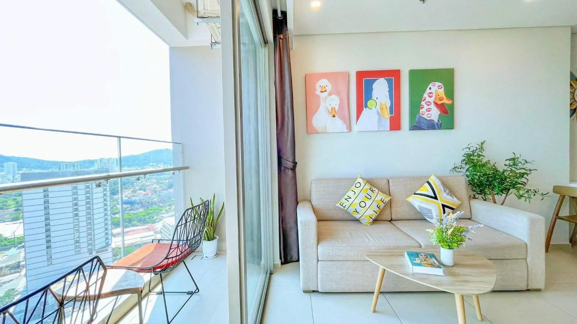 The Song Vung Tau Escape Apartment 0*,  Vietnam